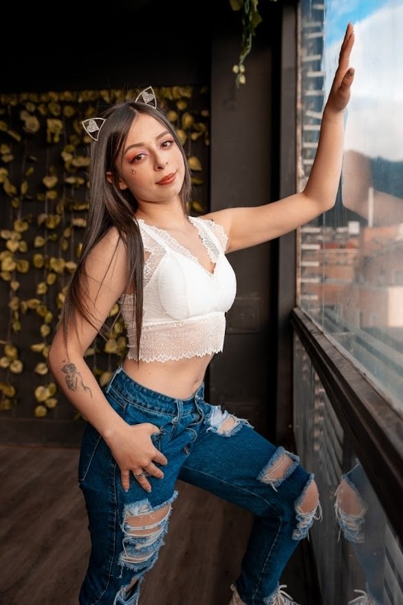 alejasanz from Jerkmate