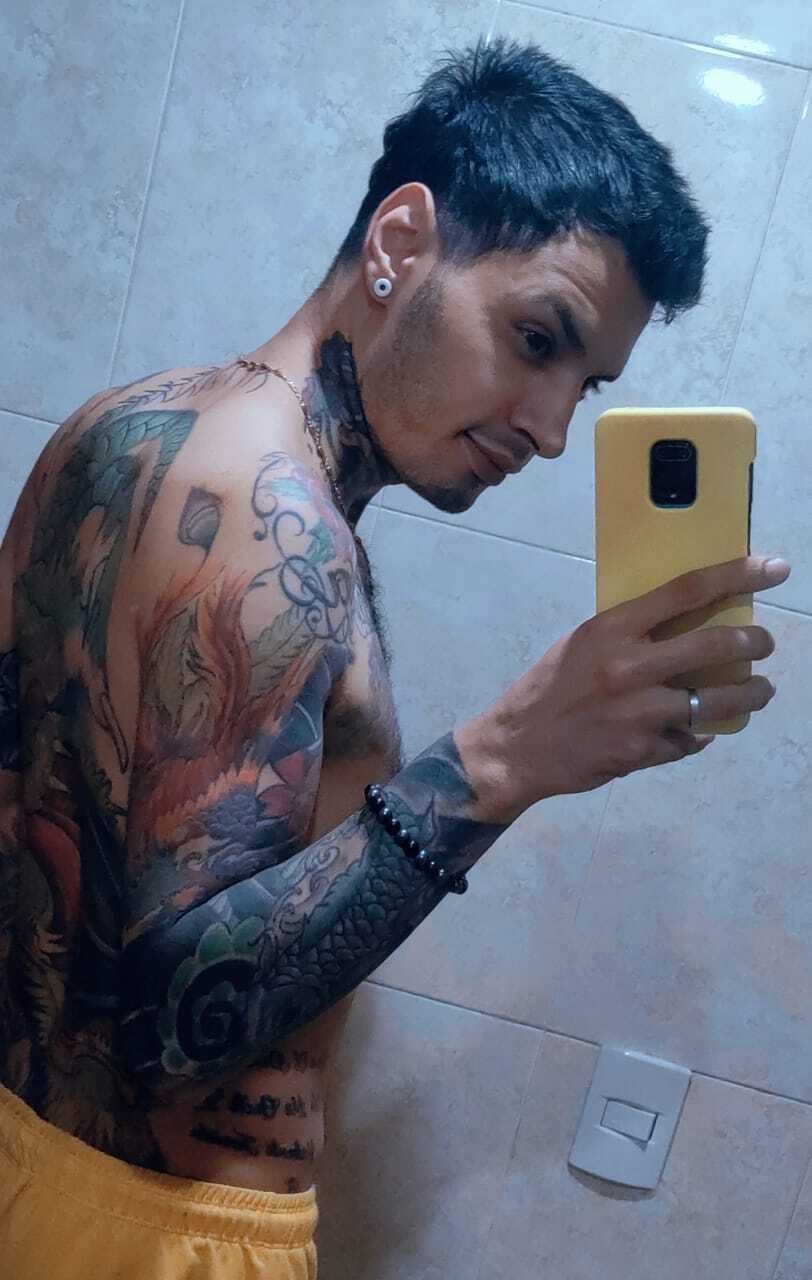 alejandro_as from Jerkmate