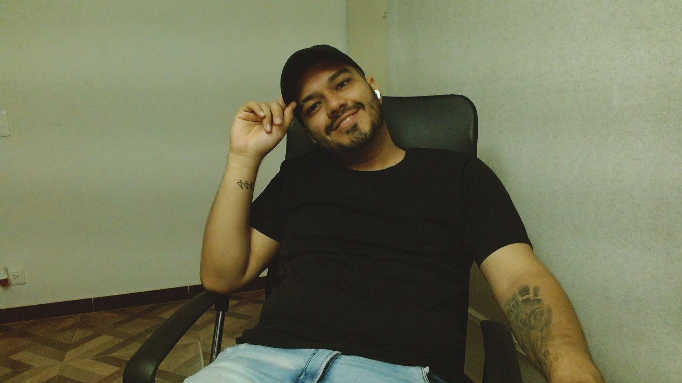 Alejandro_Tonks
