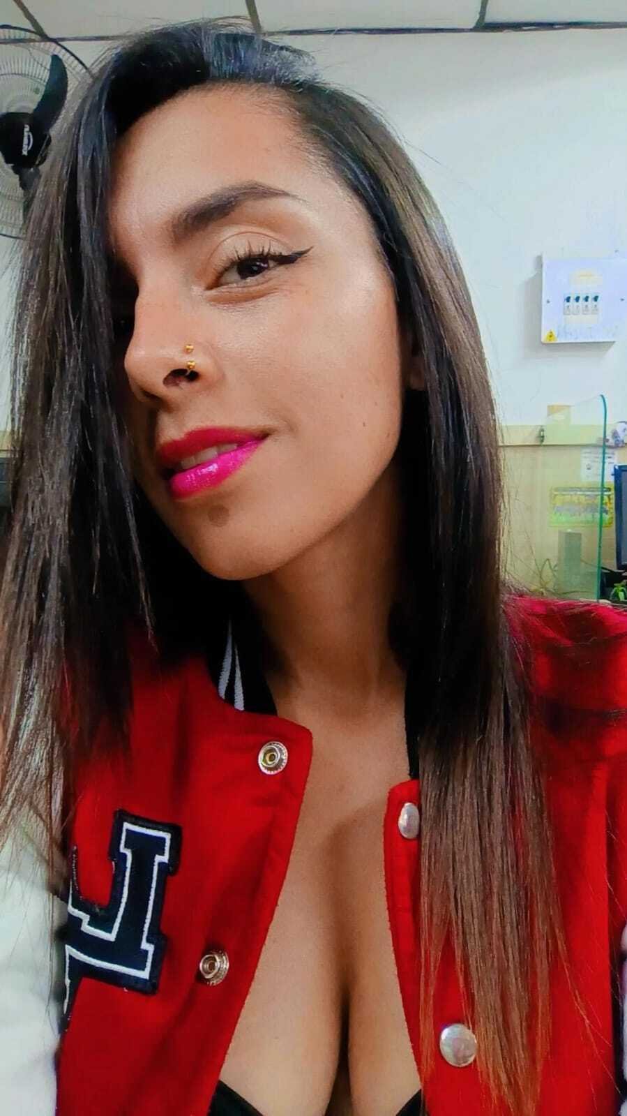 AleskaDiaz