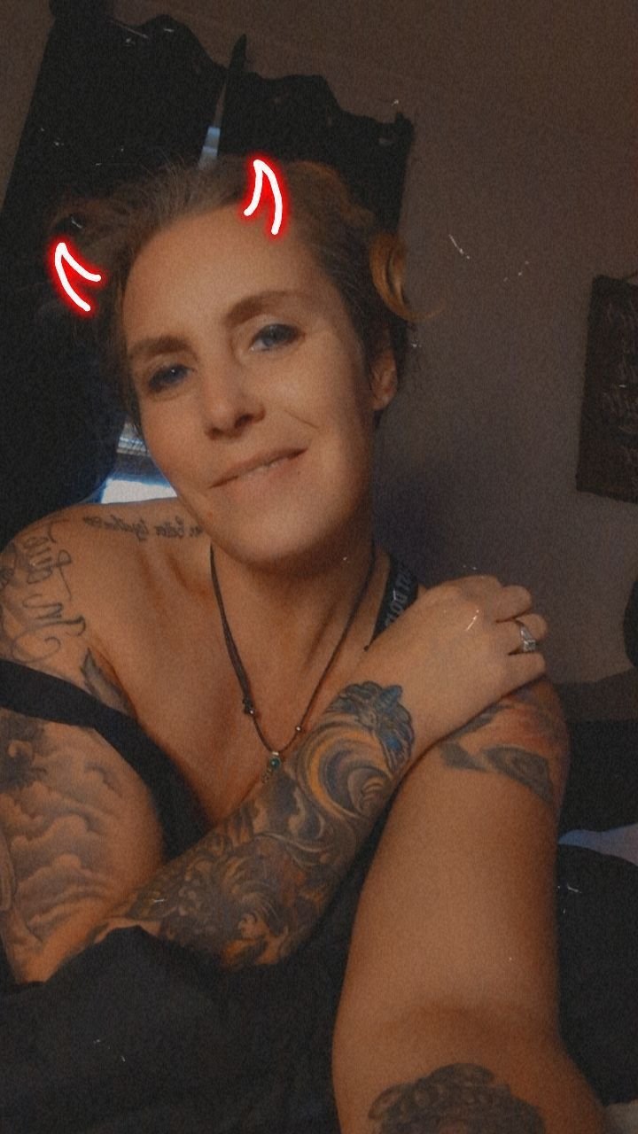 AlexaLikesToGetWet