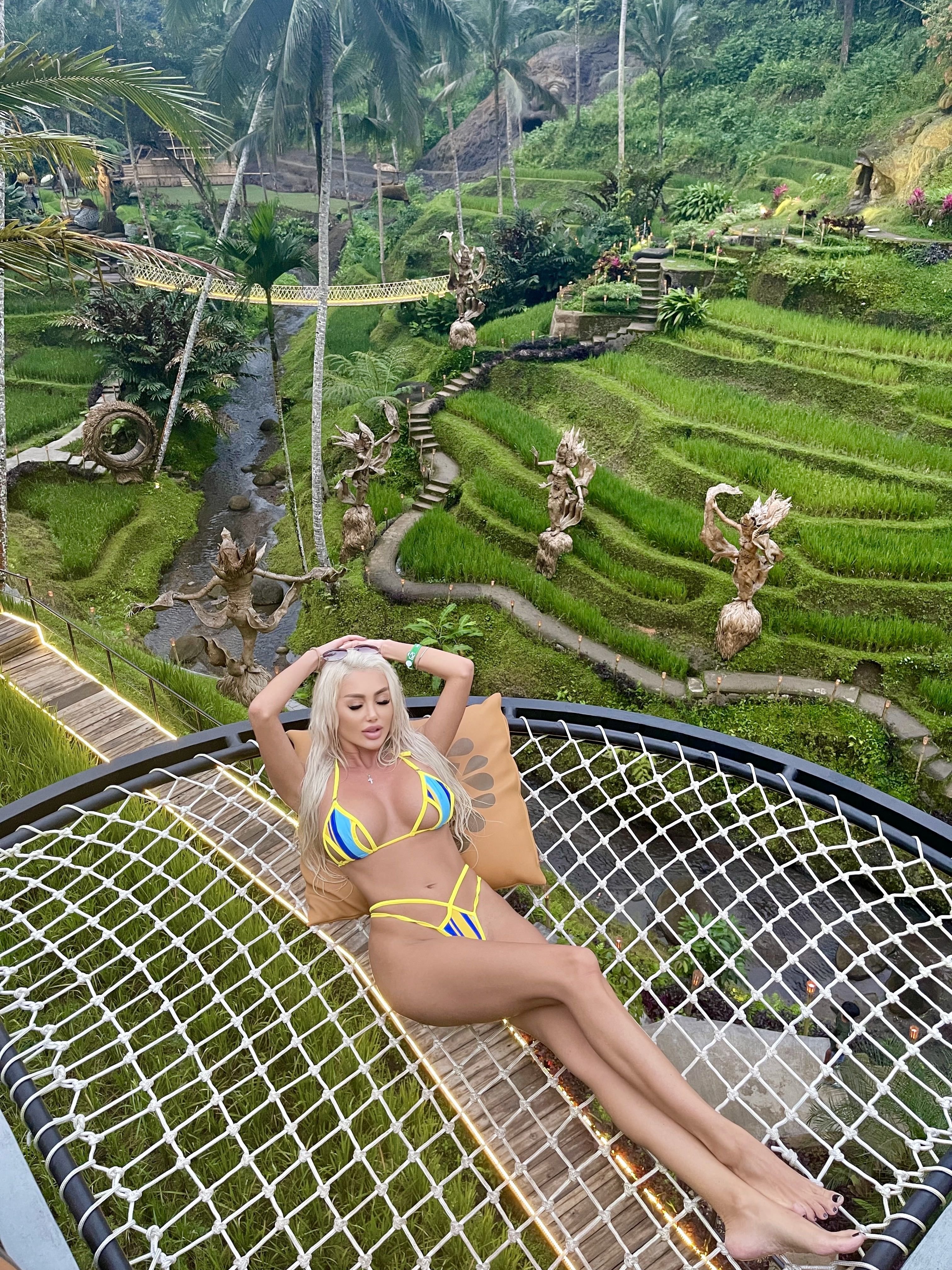 Alexa_Fay