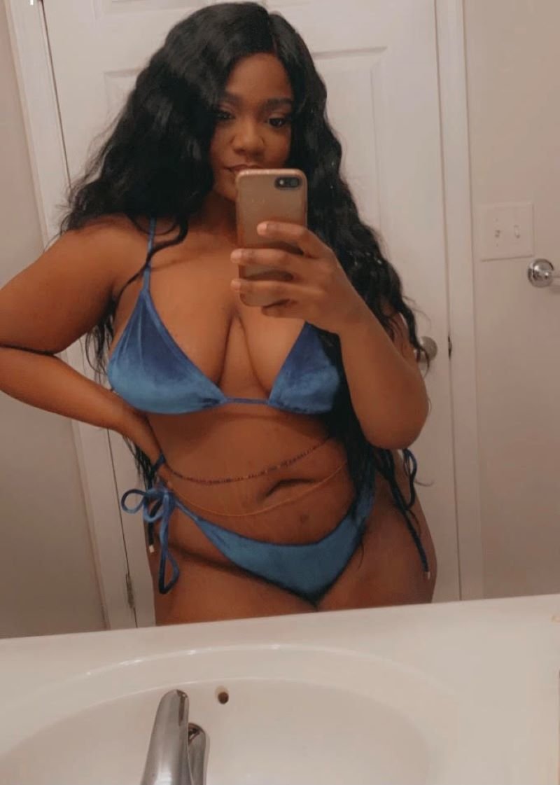 AlexisBanks143