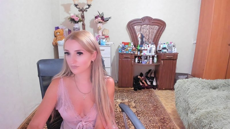 alienanna18 from Jerkmate