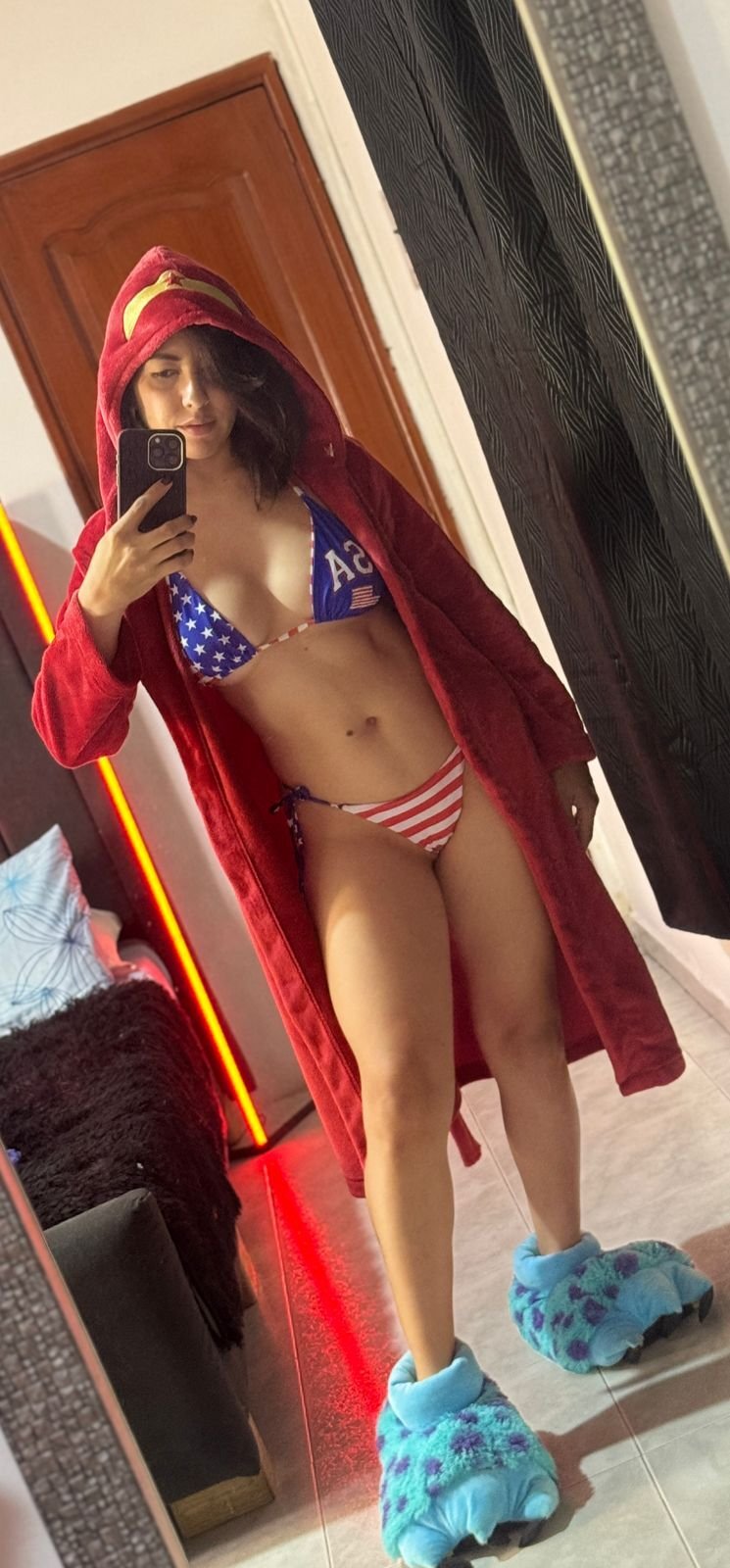 Anastasia_Evanss