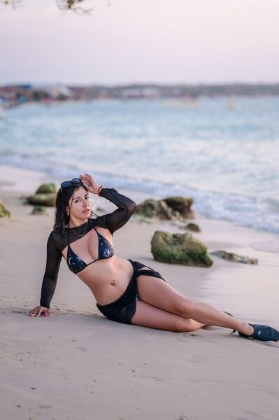 Anastasia_Evanss