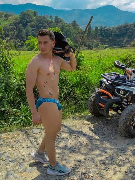 Andrew_Falcon