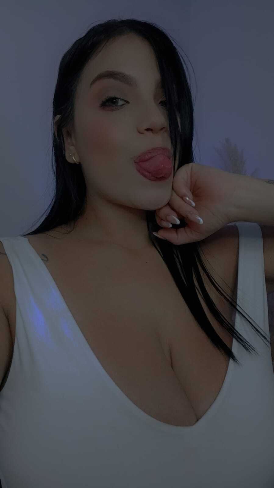 AngelaWhitte