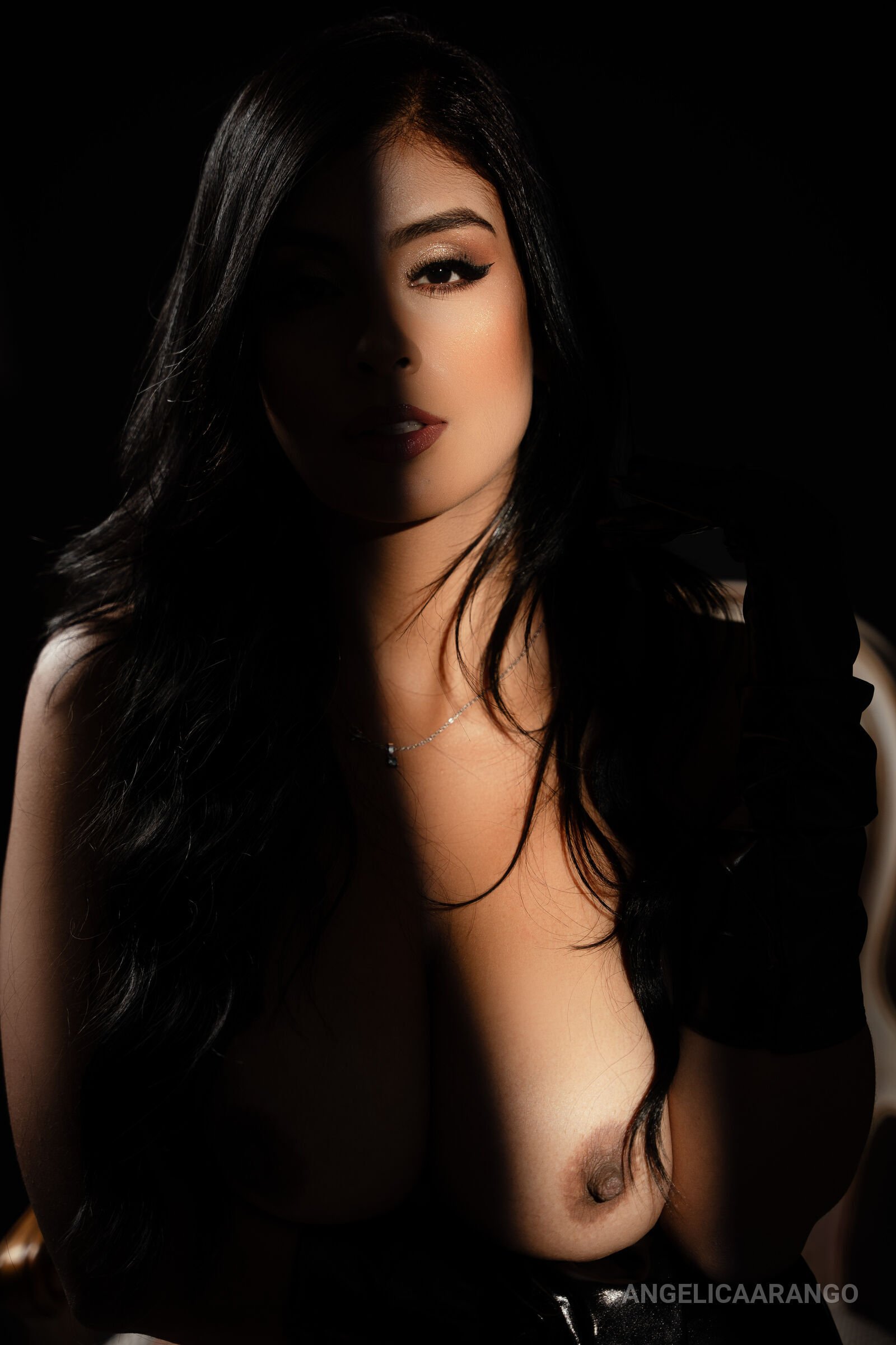angelicaarango from Jerkmate