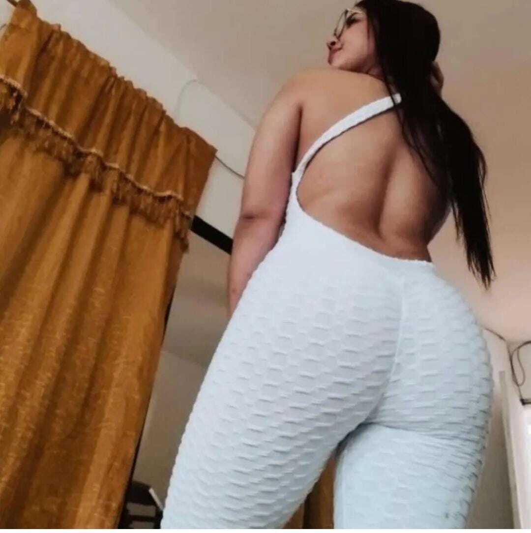 angelinmae from Jerkmate