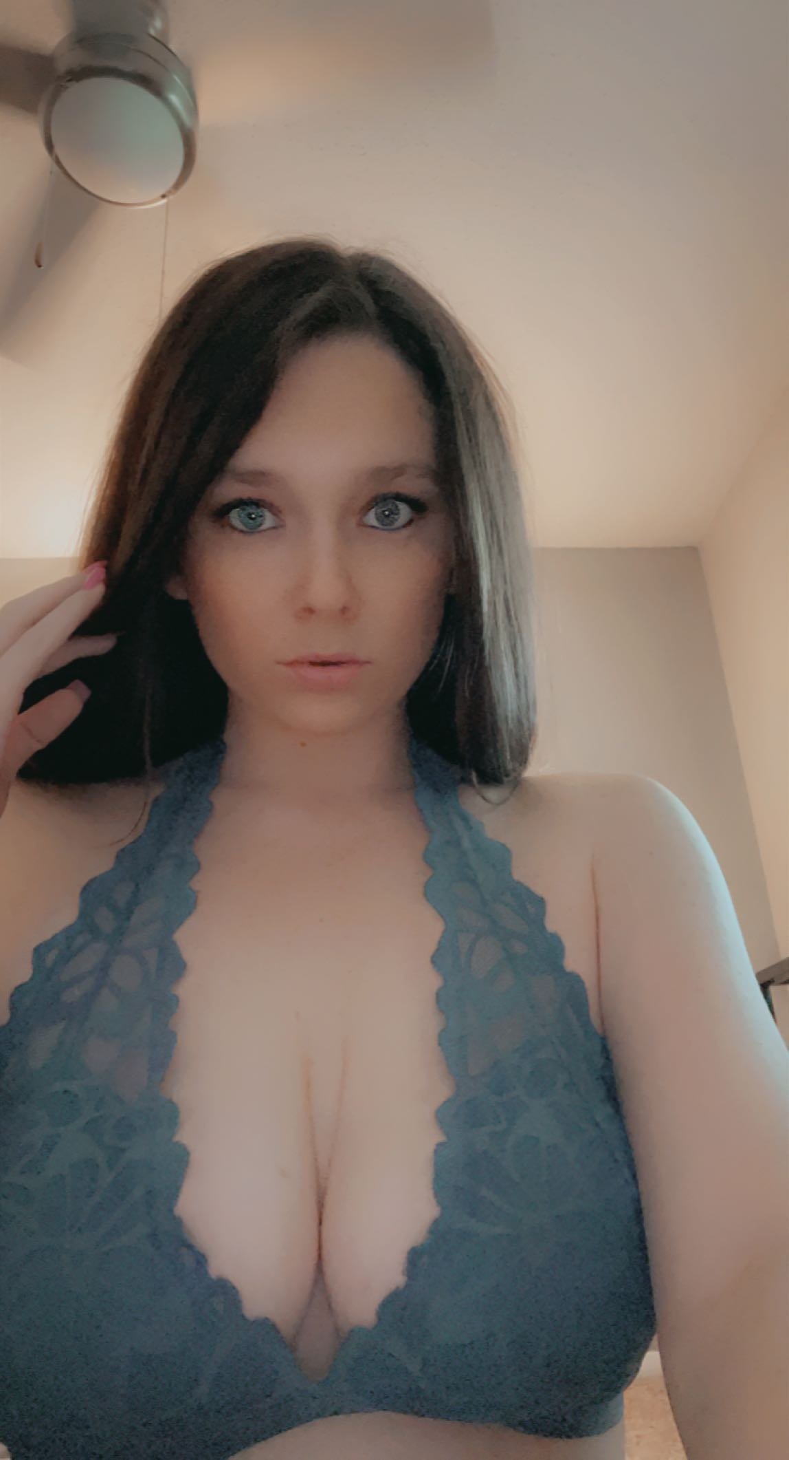 annafrost from Jerkmate