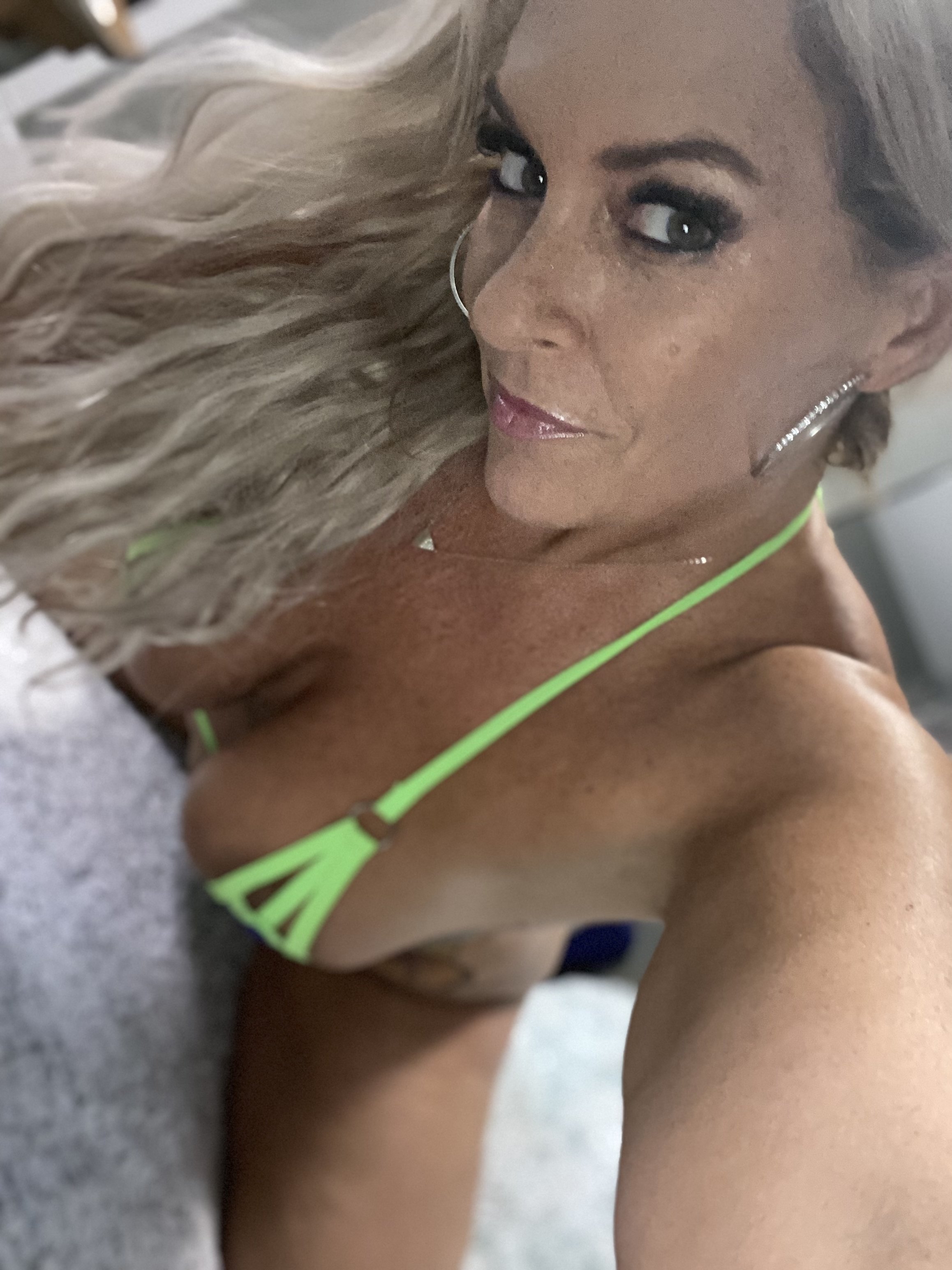 AnniLoveXXX