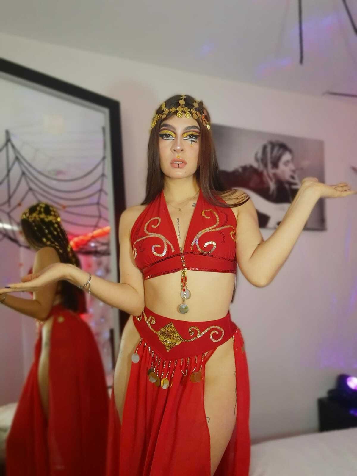 AnnikaVera