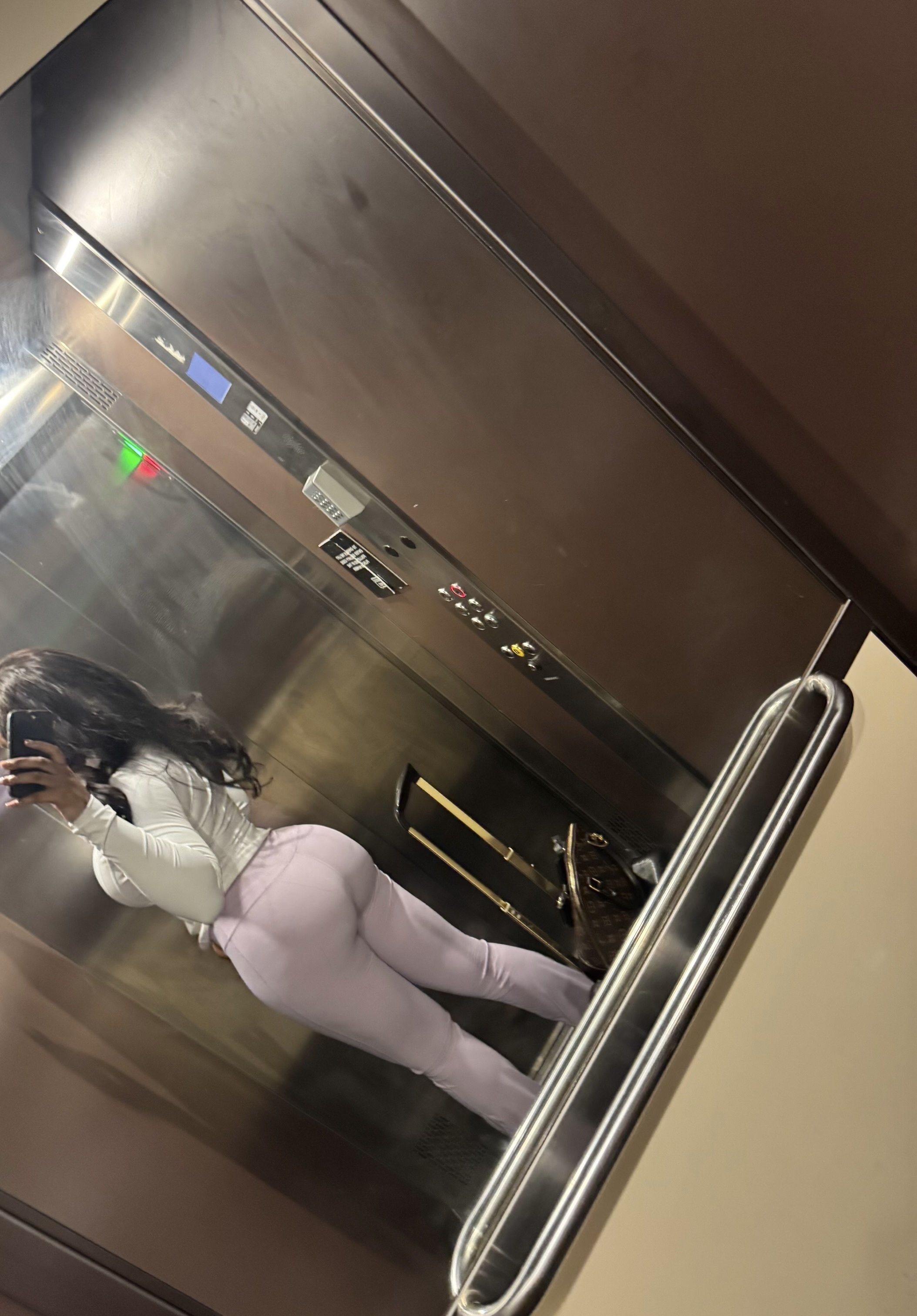AriahLondon