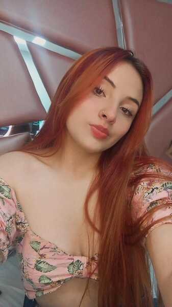 ArianaaVelvet