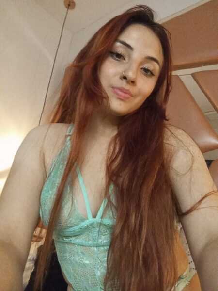 arianaavelvet from Jerkmate