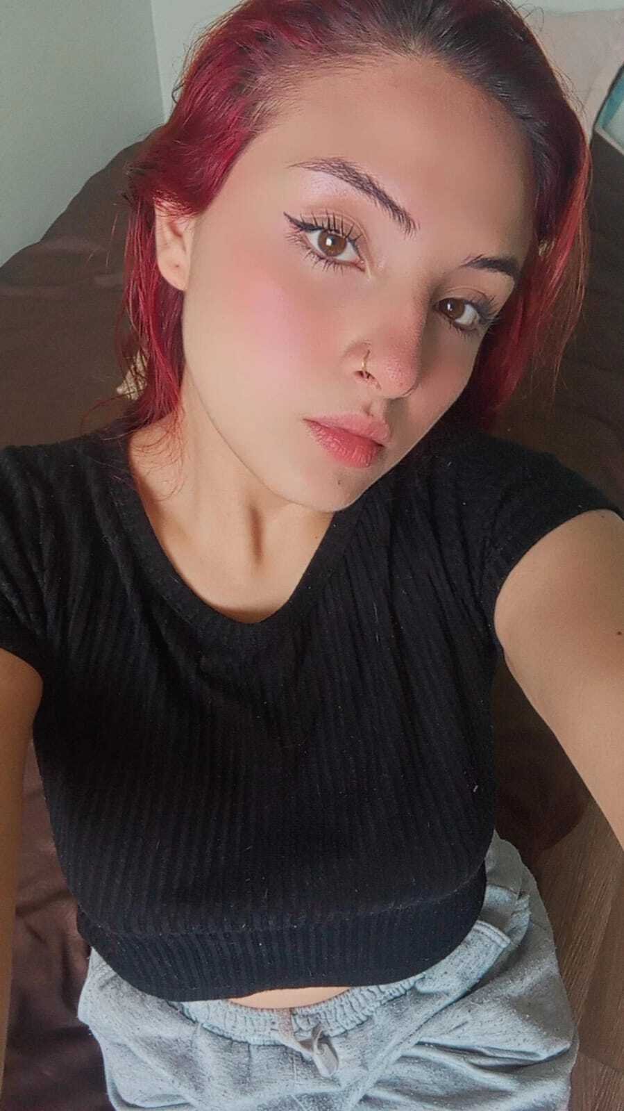 ArianaaVelvet