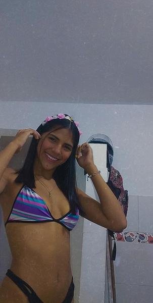 ariannali from Jerkmate