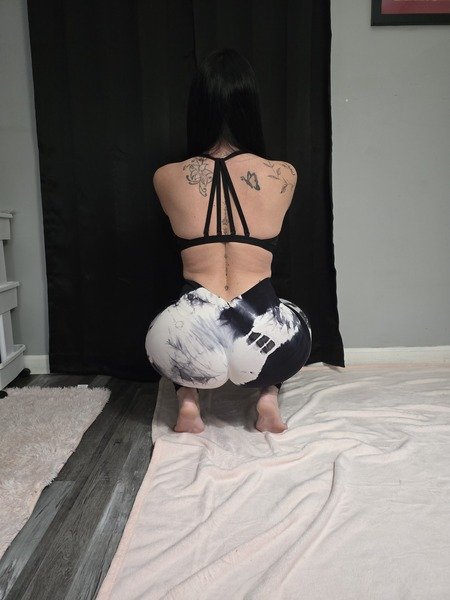 ariannamae18 from Jerkmate