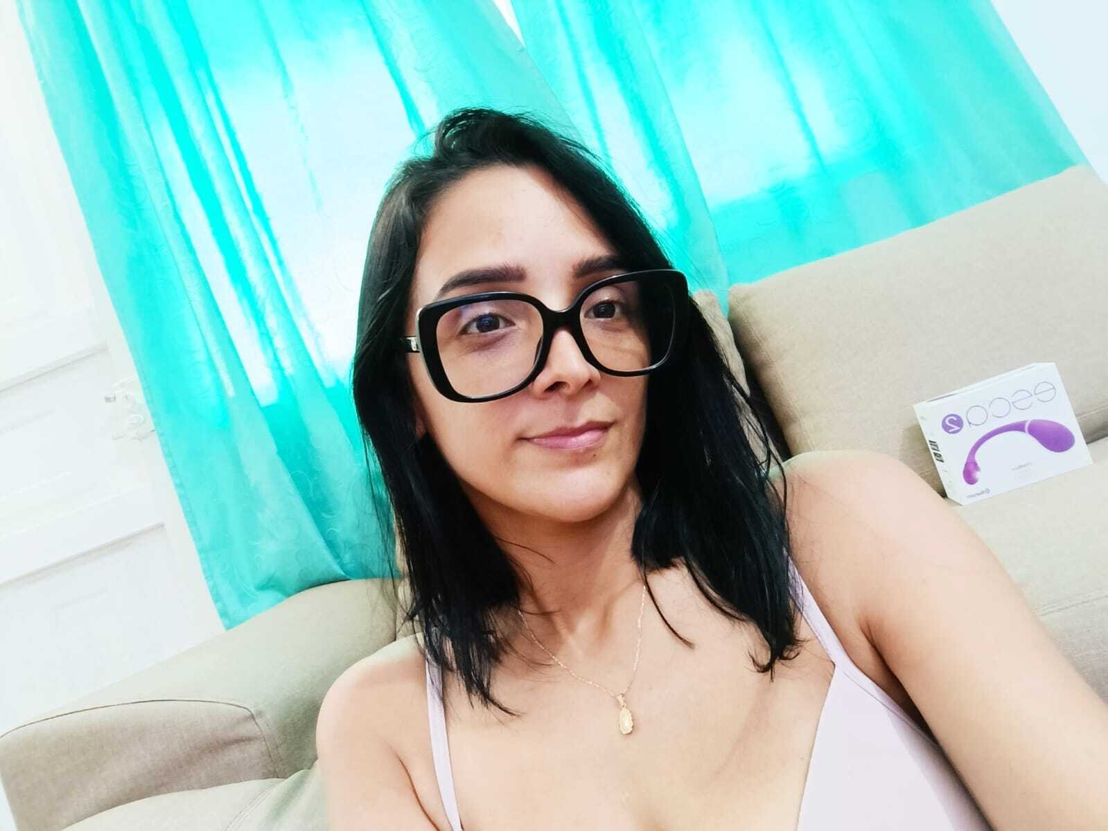 AriiagnaGrande18
