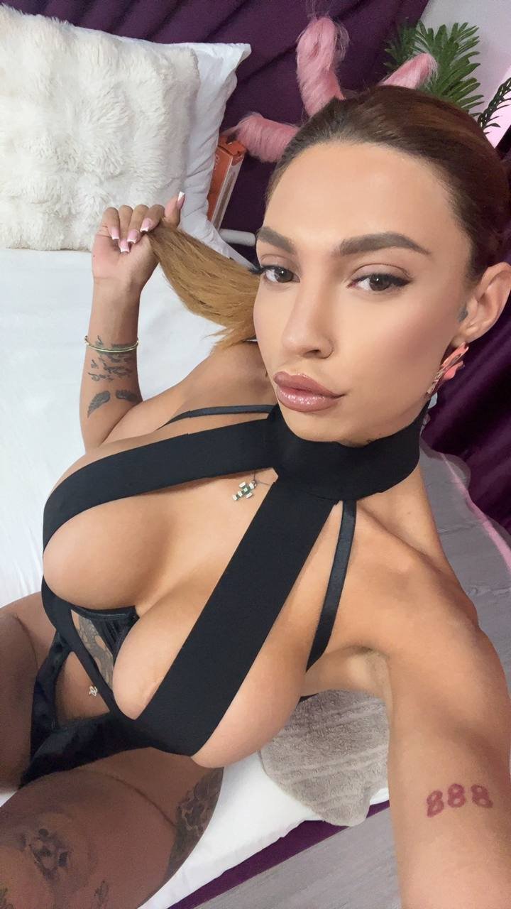 AshleyLuxe