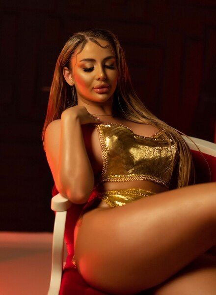 Ashley_Sin