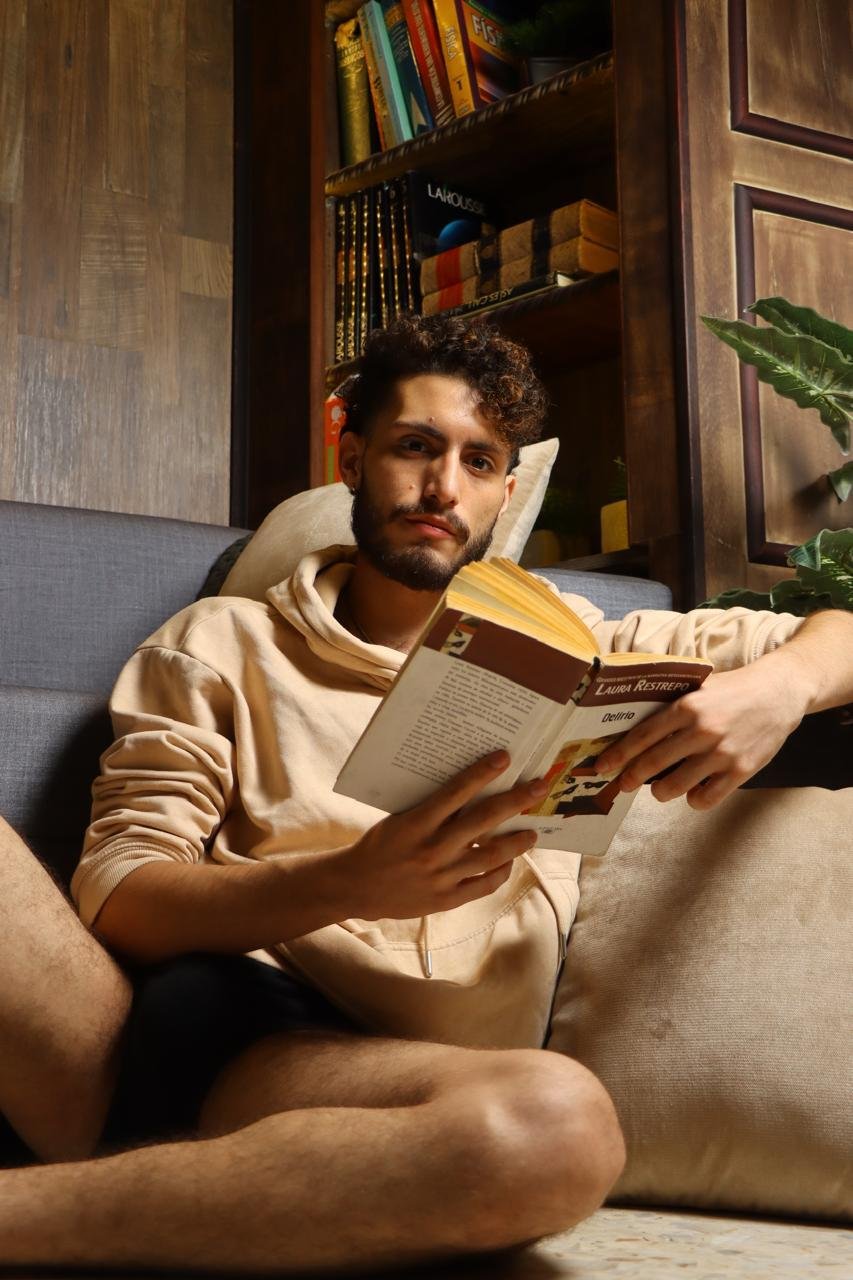 AxelGirac25