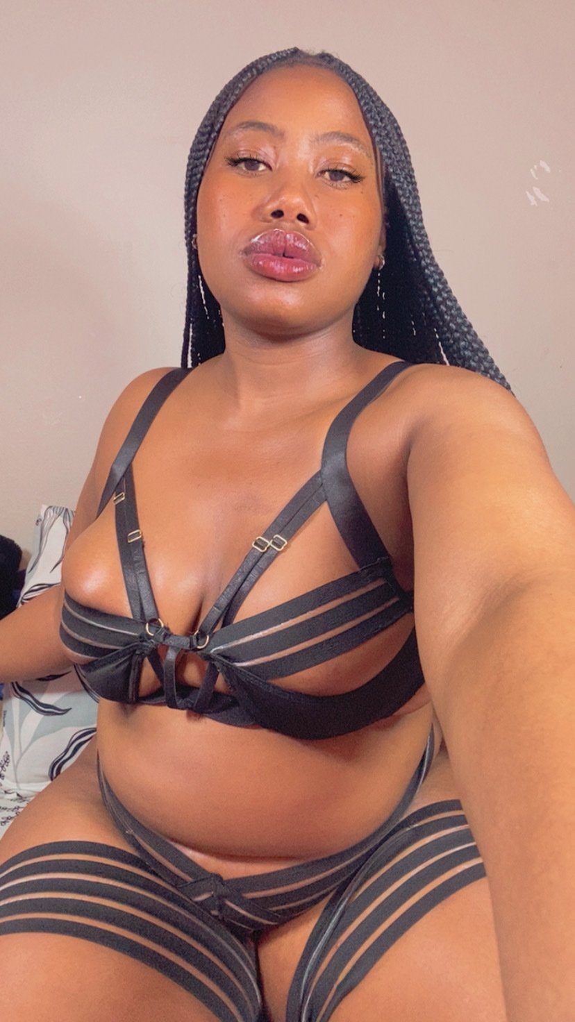 azania69 from Jerkmate