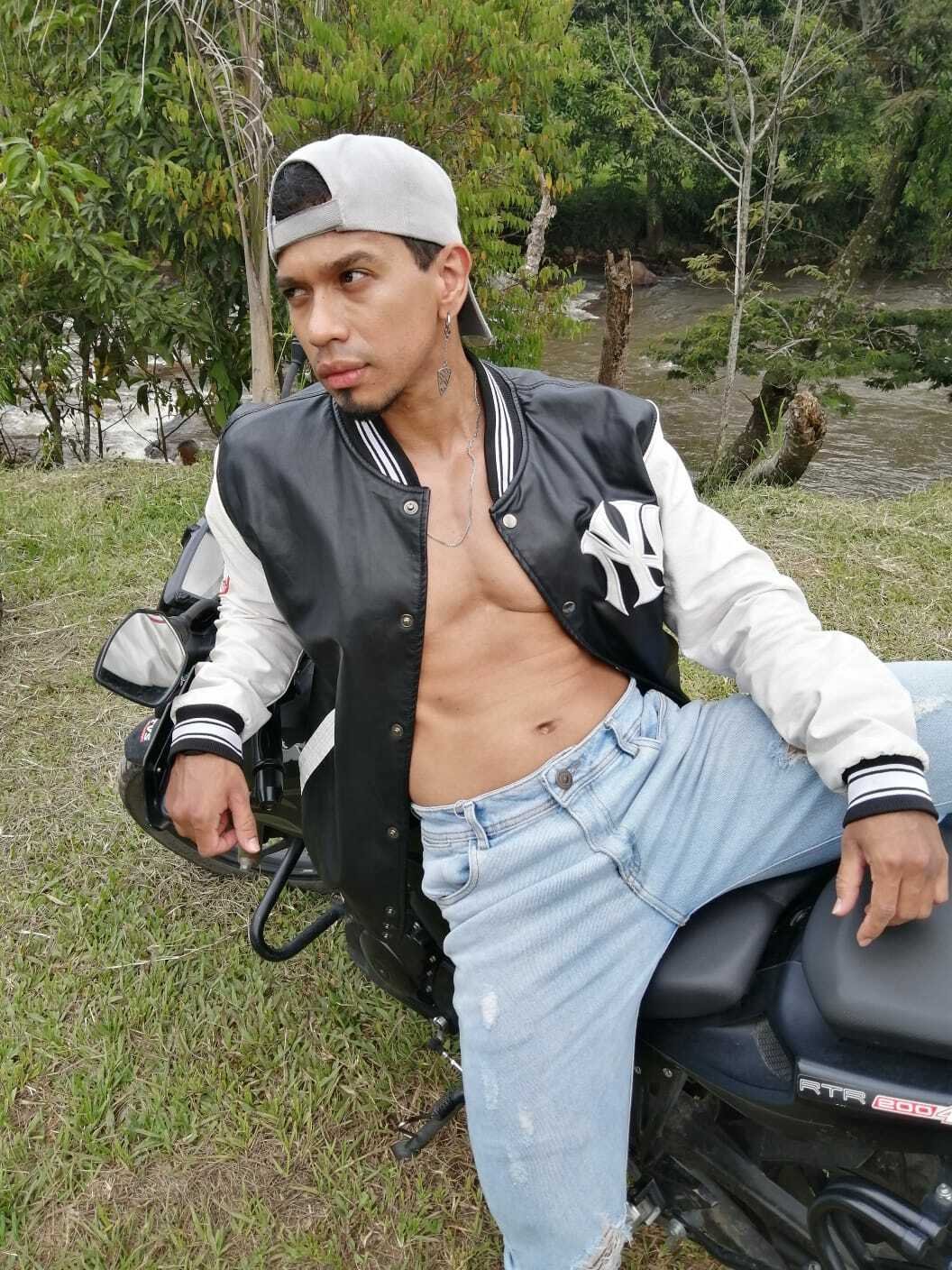 BastianBlack19