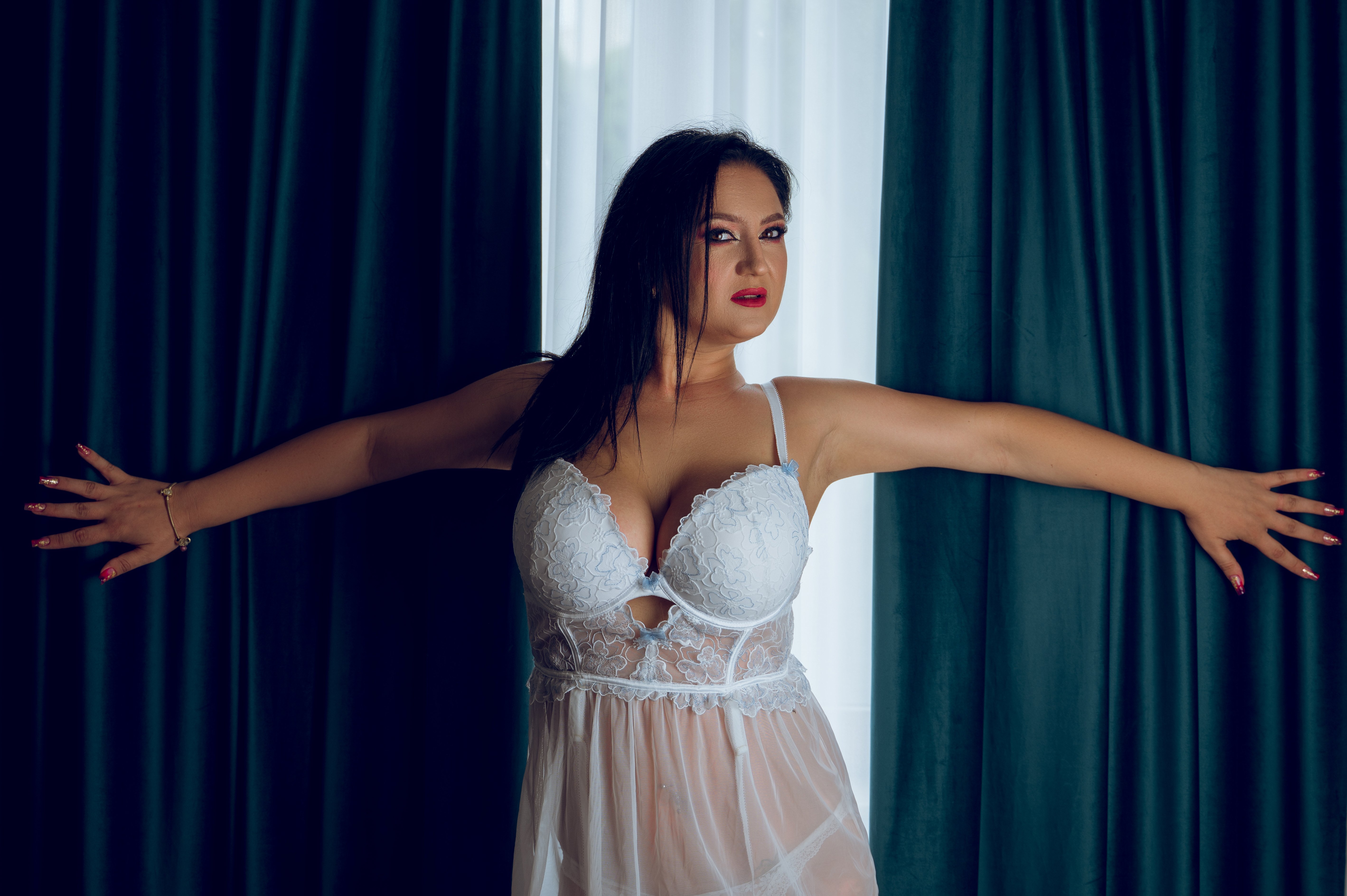 BigBoobsCassidy