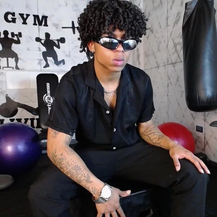 Black_tentationx