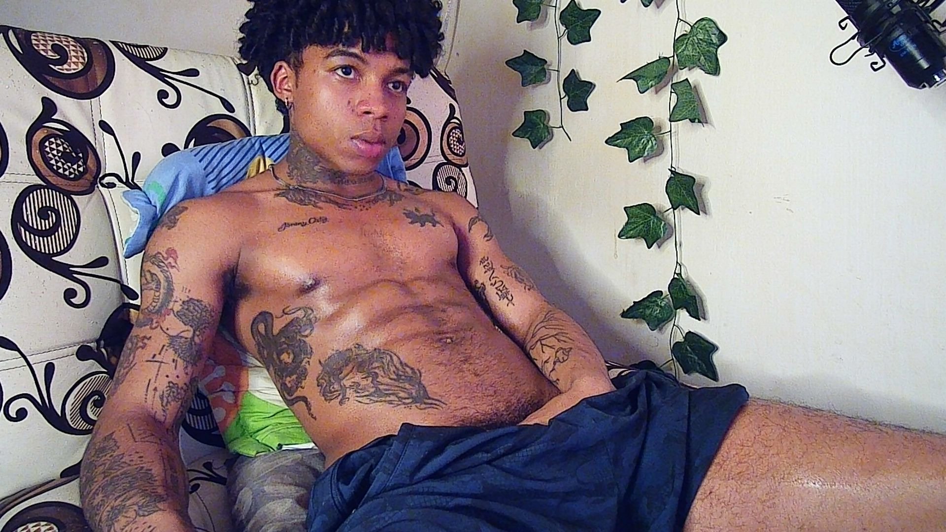 Black_tentationx