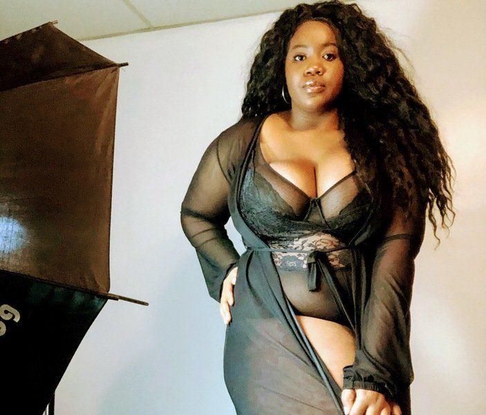 BombshellChasity