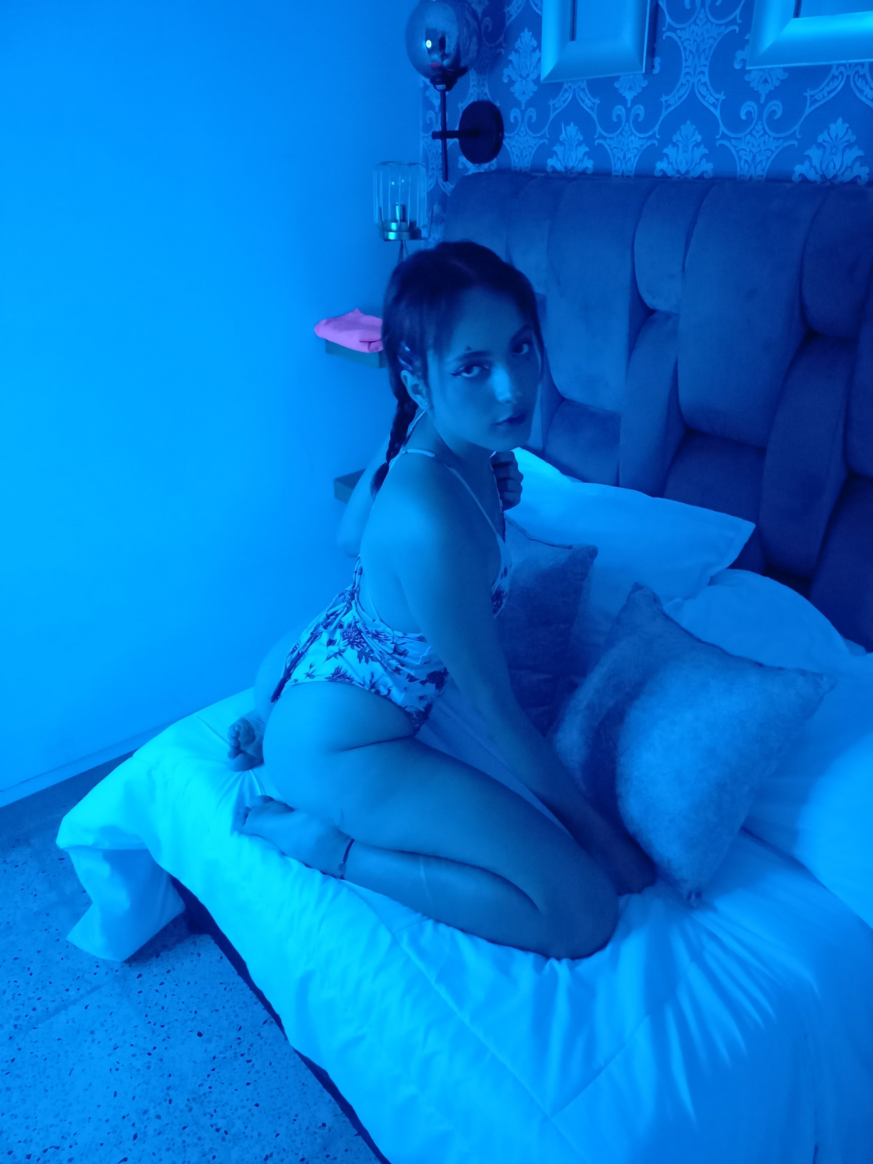BonnieBell18