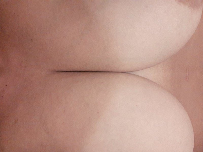 Boredhousewifex