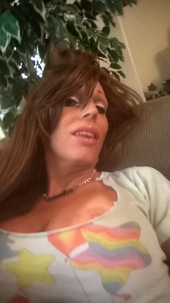 BriannaXxXCagedQT