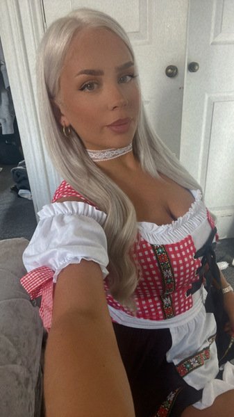 BritishBlondeBabydoll