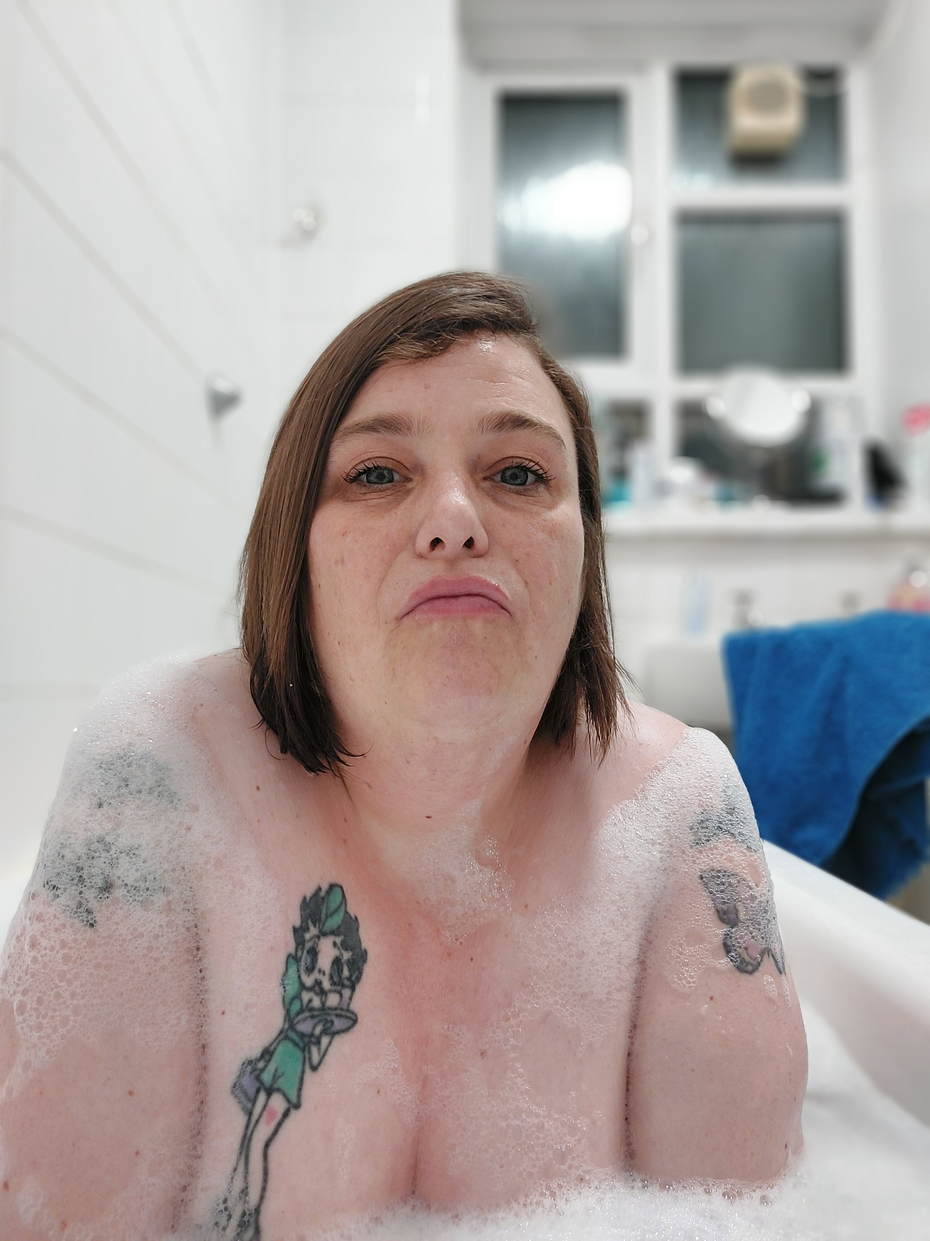 britishcourtneymilf from Jerkmate