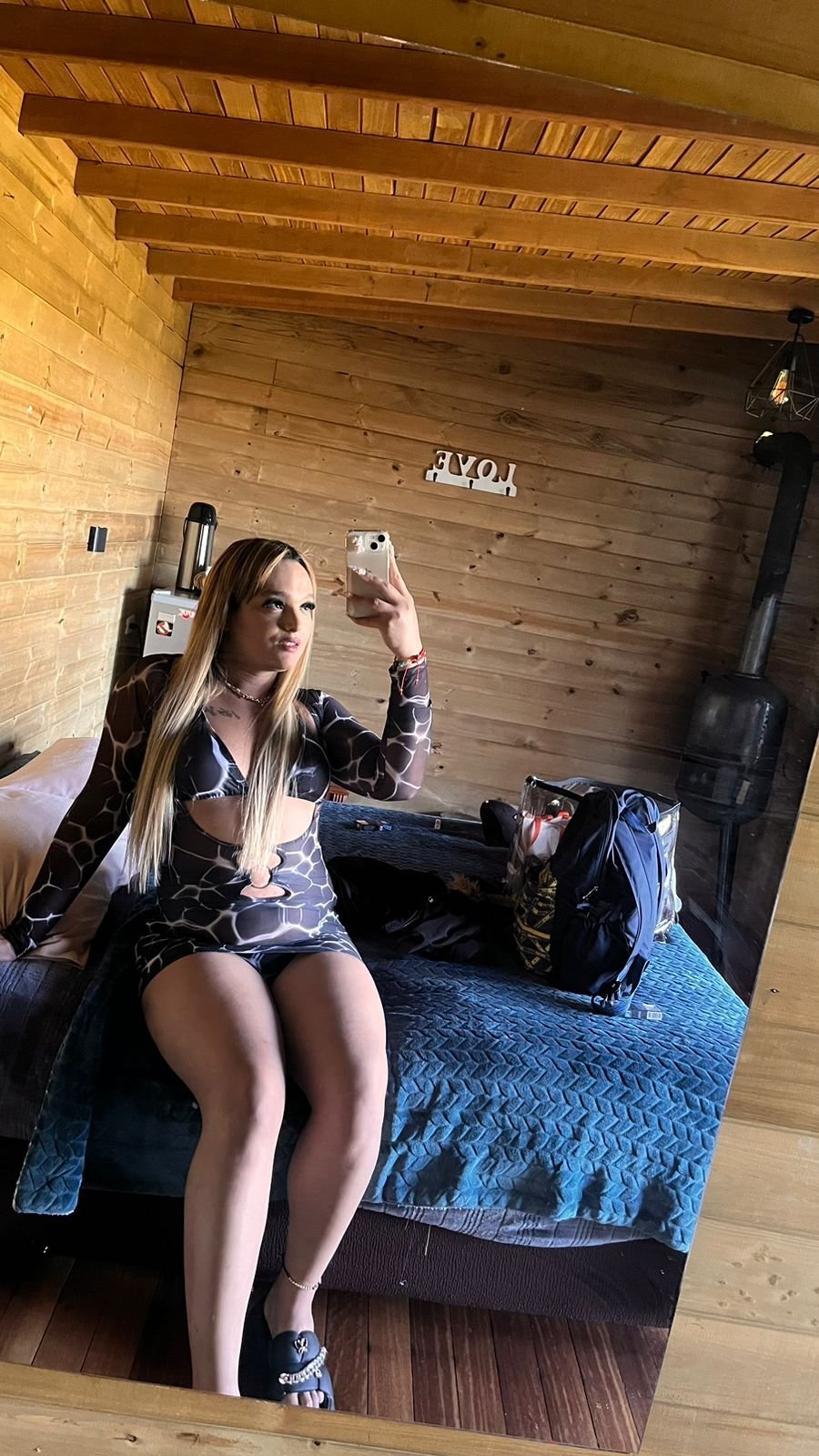 camerondiiaz from Jerkmate