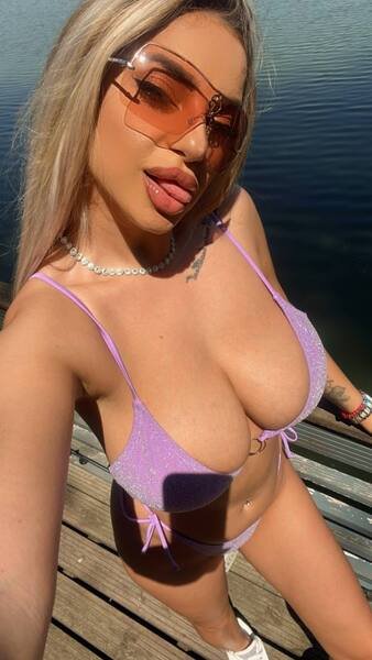 Cassie_Lopez