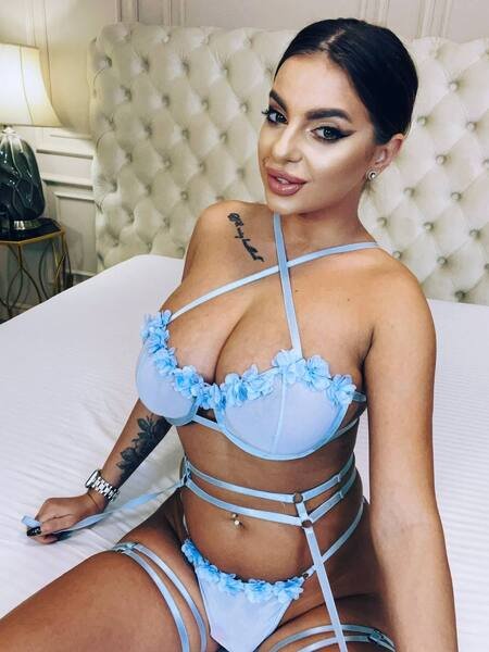 Cassie_Lopez