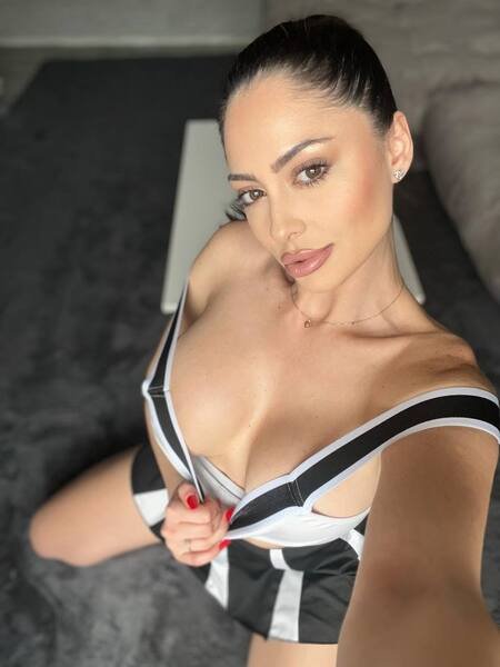 ChloeDevine