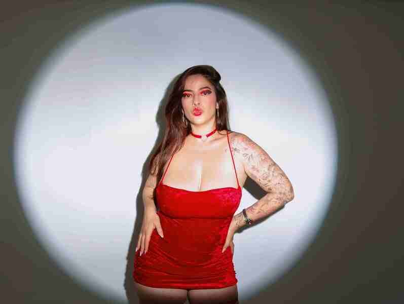 christinebray from Jerkmate