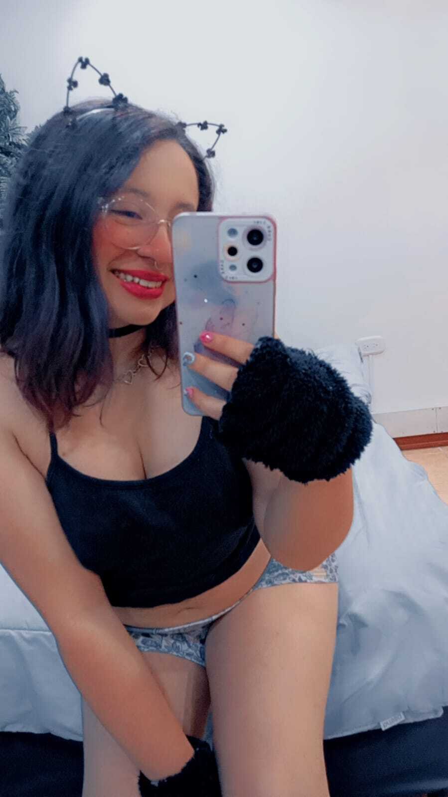CinthiaWein