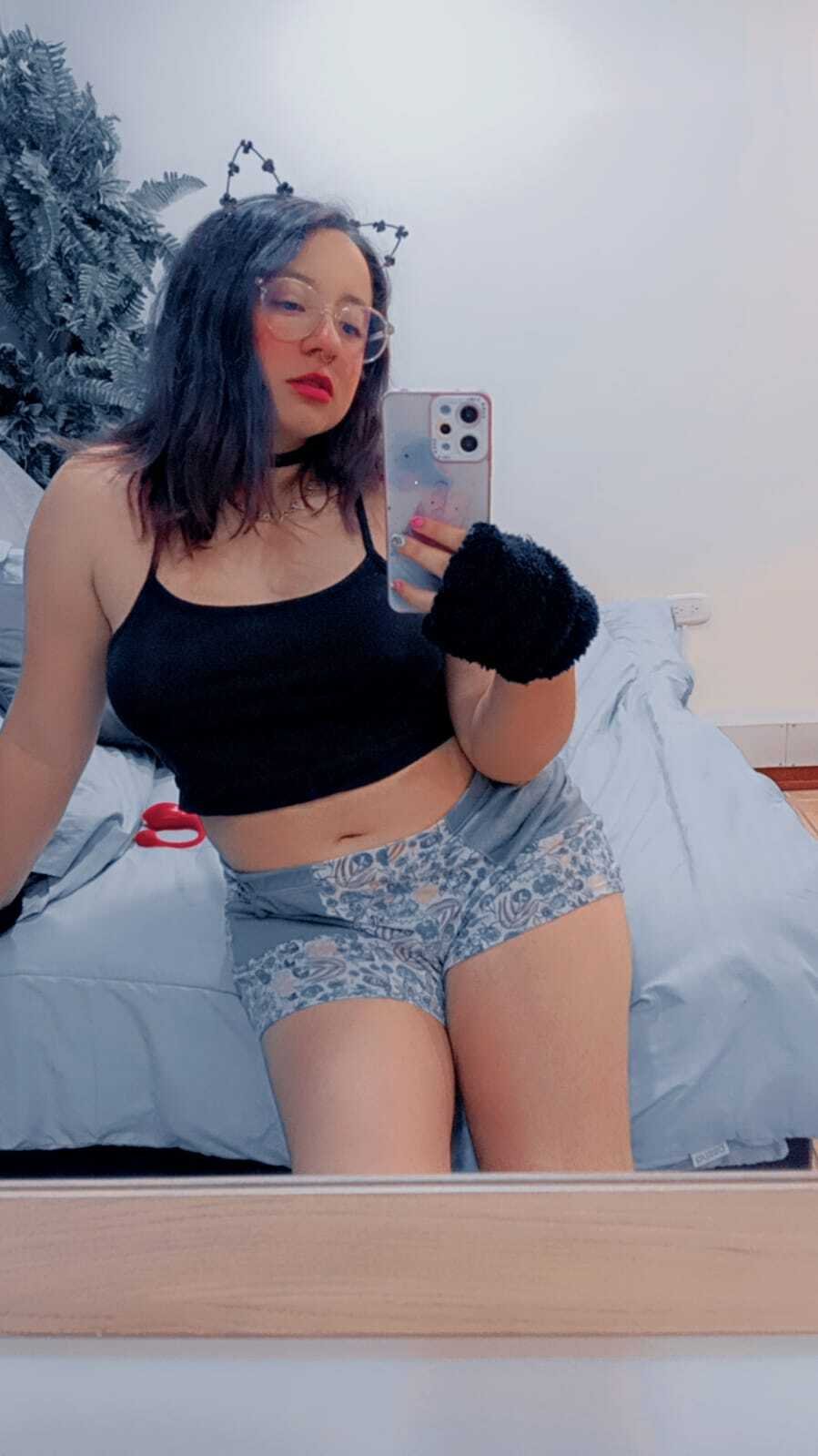 CinthiaWein