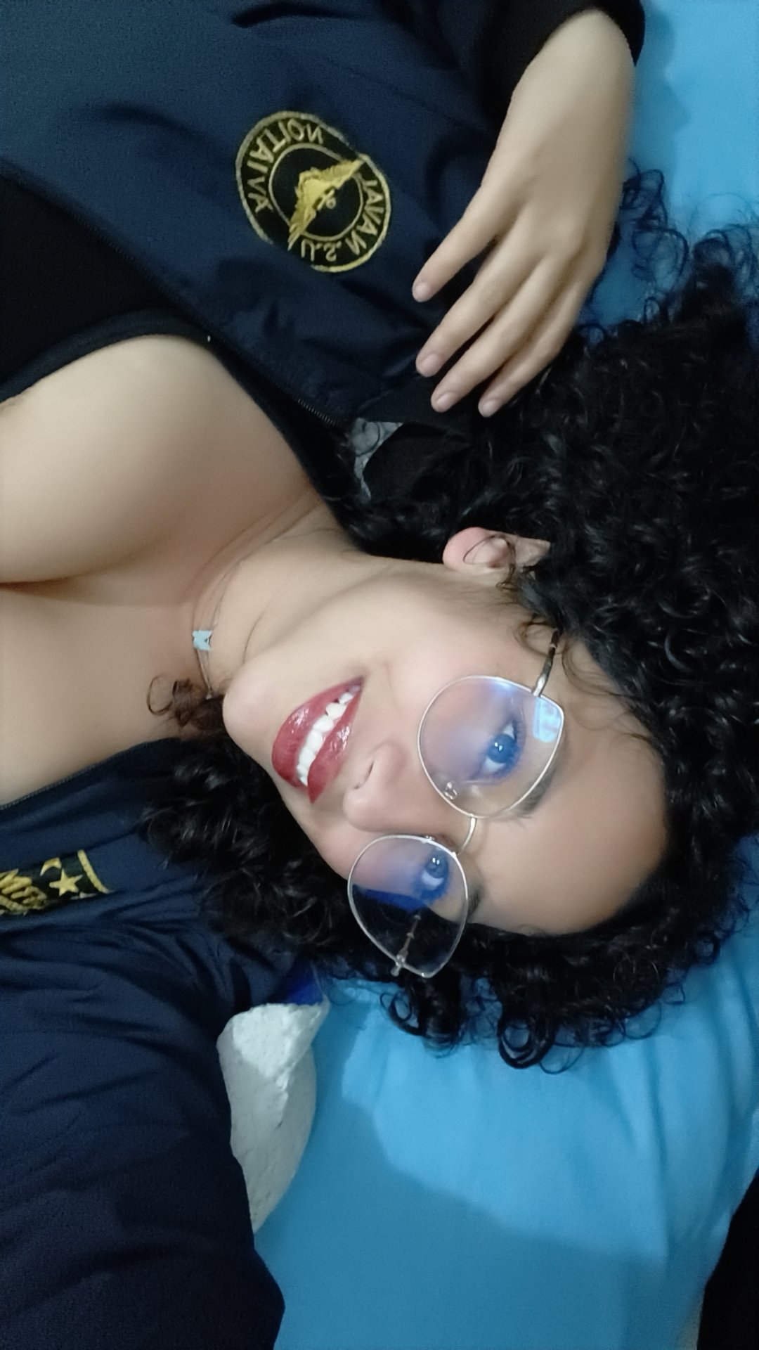 Curly_Sarah