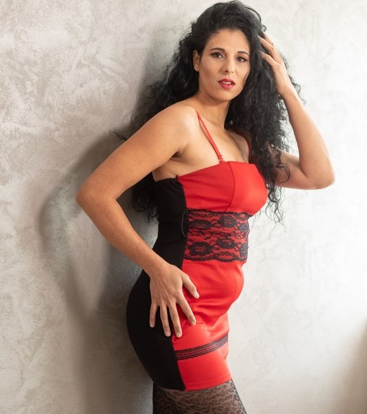 Curly_Sexy