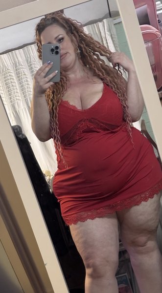 CurvyBBWKate