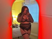 Curvy_UK_Lottie