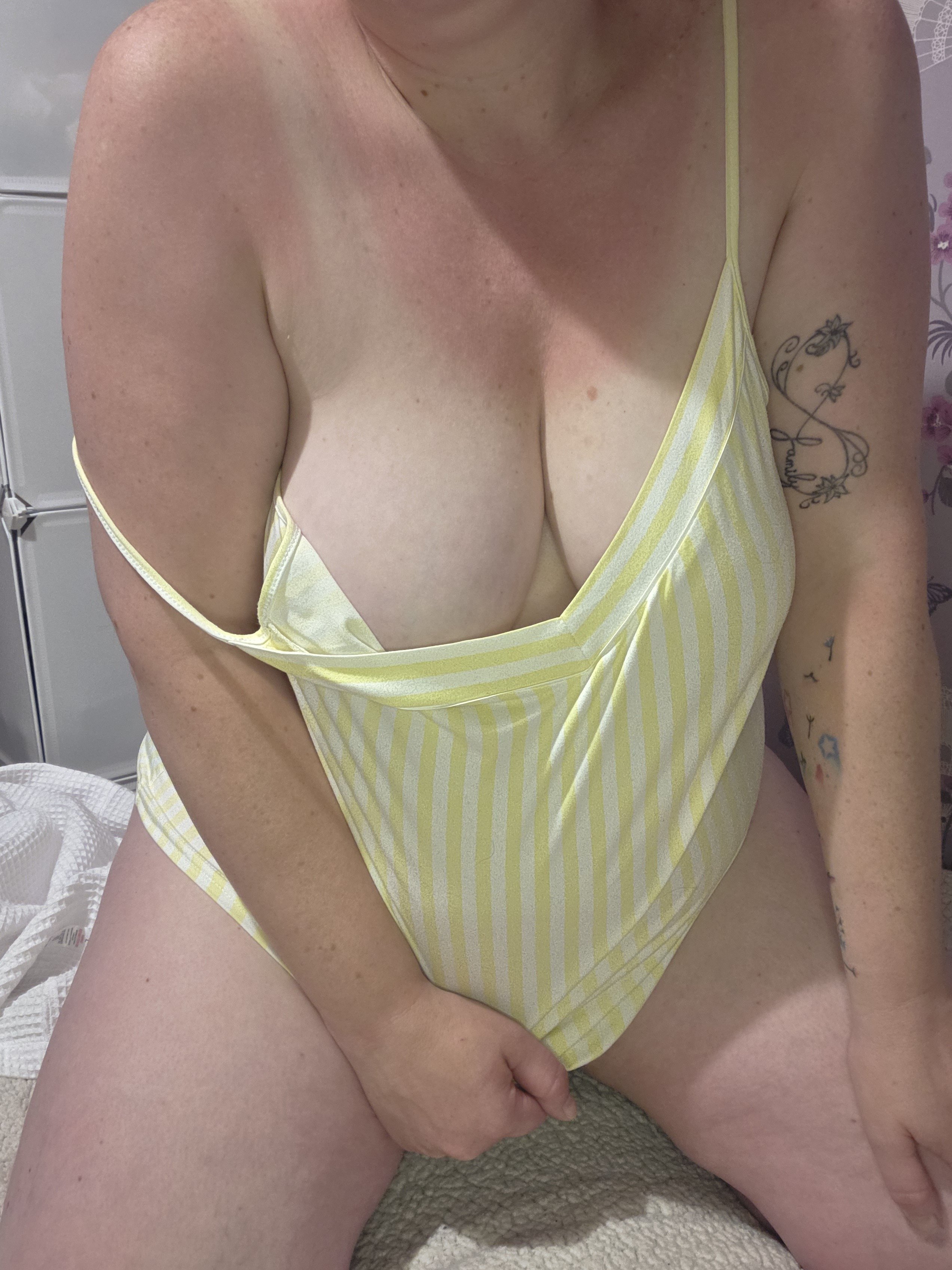CurvyyCharliee